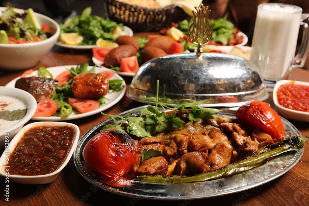 Home Turkse eet tafel